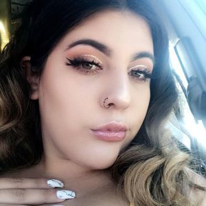 Meet your Posher, Michaela